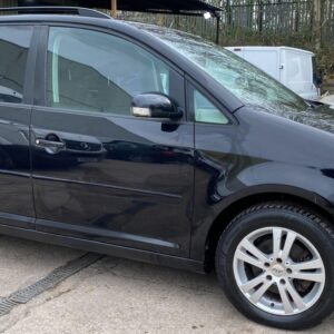 Used 2006 Volkswagen Touran 2.0 TDI SE MPV 5dr Diesel Manual (7 Seats) (165 g/km, 138 bhp) for sale | Direct Vans Bolton Ltd