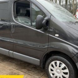Used 2010 Renault Trafic 2.0 TD dCi LL29 Extra L3 H1 4dr