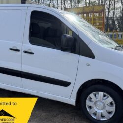 Used 2015 Peugeot Expert 2.0 HDi Panel Van 4dr Diesel Manual L1 H1 (168 g/km, 128 bhp) for sale | Direct Vans Bolton Ltd
