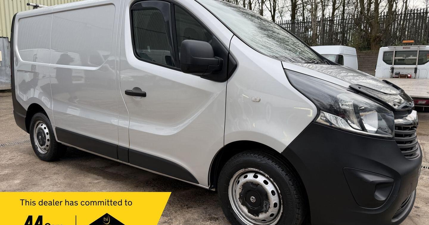 Used 2015 Vauxhall Vivaro 1.6 CDTi 2700 BiTurbo ecoFLEX Panel Van 5dr Diesel Manual L1 H1 Euro 5 (s/s for sale | Direct Vans Bolton Ltd