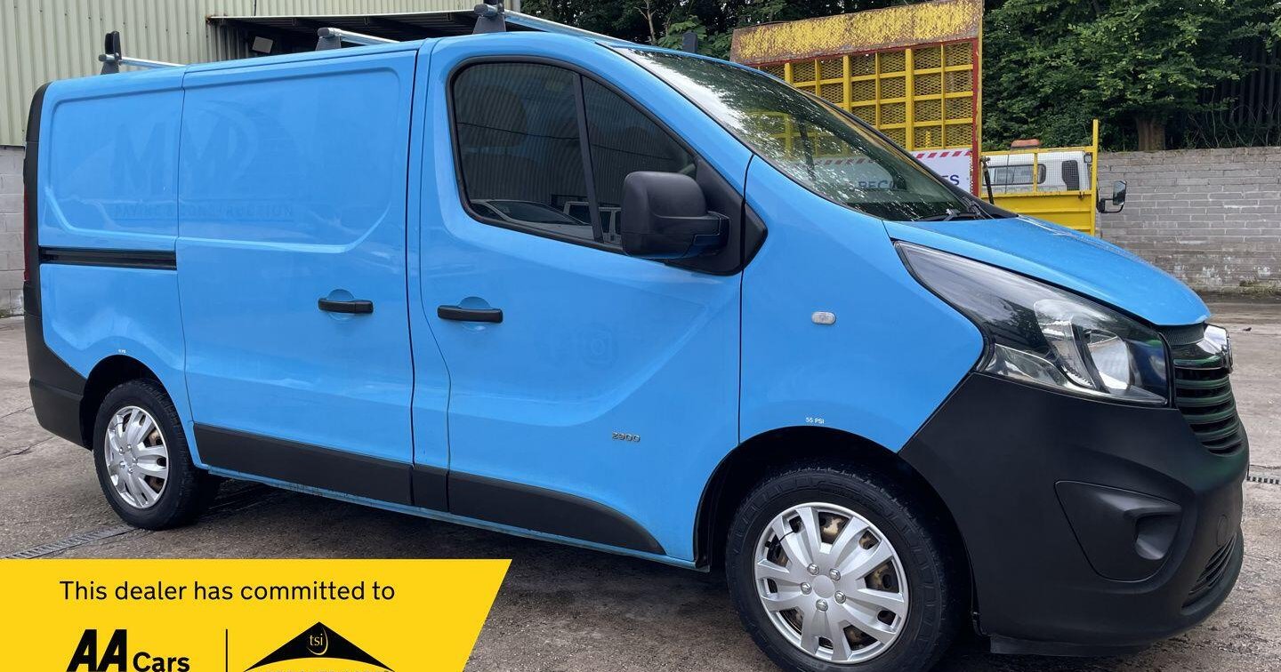Used 2015 Vauxhall Vivaro 1.6 CDTi 2900 BiTurbo ecoFLEX Panel Van 5dr Diesel Manual L1 H1 Euro 5 (s/s for sale | Direct Vans Bolton Ltd