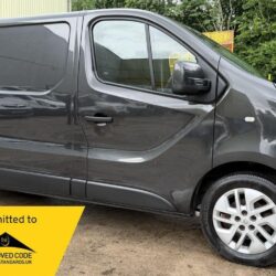 Used 2017 Renault Trafic 1.6 dCi ENERGY 29 Sport Nav Panel Van 5dr Diesel Manual LWB Standard Roof E for sale | Direct Vans Bolton Ltd