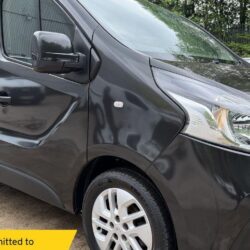 Used 2018 Renault Trafic 1.6 dCi ENERGY 27 Sport Nav Panel Van 5dr Diesel Manual SWB Standard Roof E for sale | Direct Vans Bolton Ltd