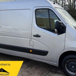 Used 2019 Renault Master 2.3 dCi 35 Business Panel Van 5dr Diesel Manual FWD LWB Medium Roof Euro 6 for sale | Direct Vans Bolton Ltd